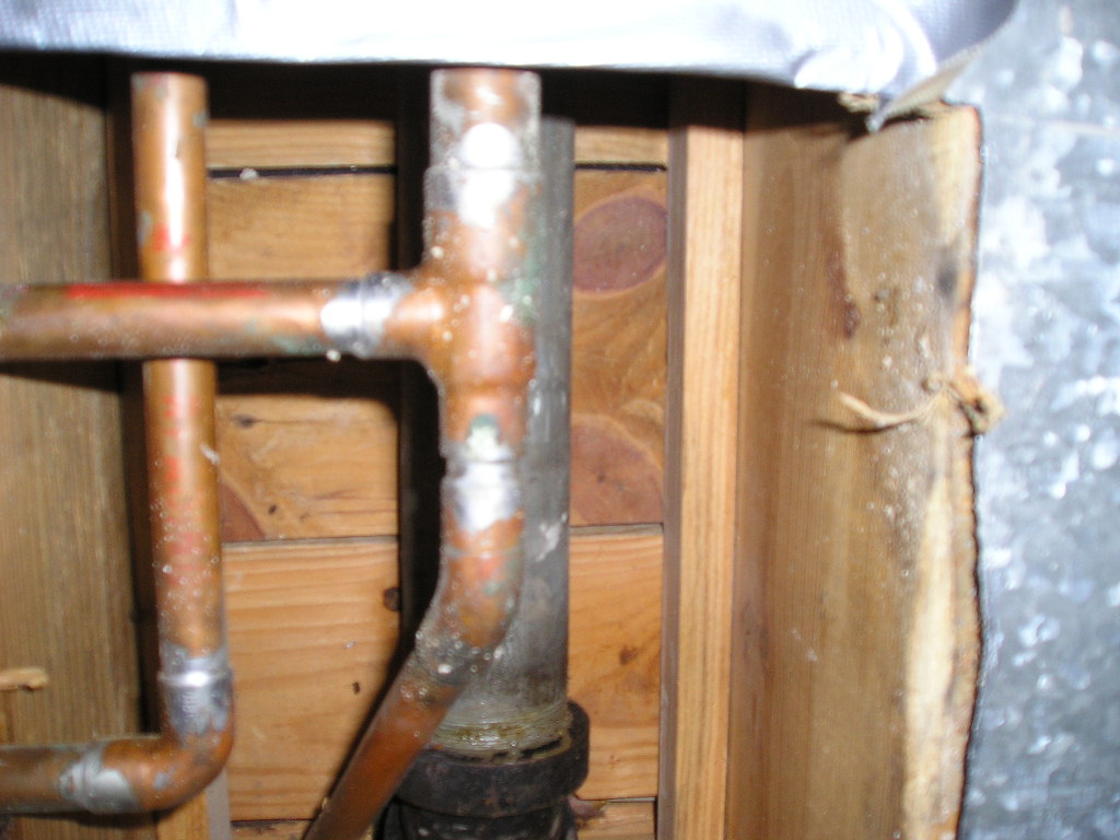 PC150020below.JPG