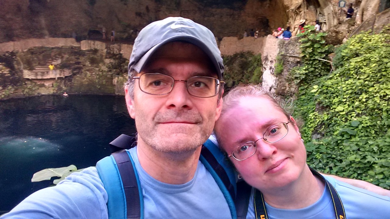 201802071713-00371-HDR-Cenote_Zaci-Us.jpg