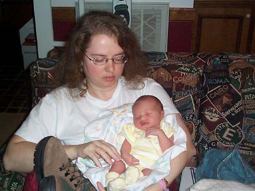mom12-22-04001-L.jpg