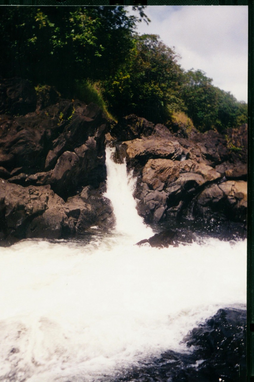 002_02.JPG